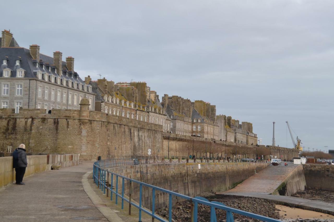 Appartement St Malo Rotheneuf Saint-Malo Buitenkant foto